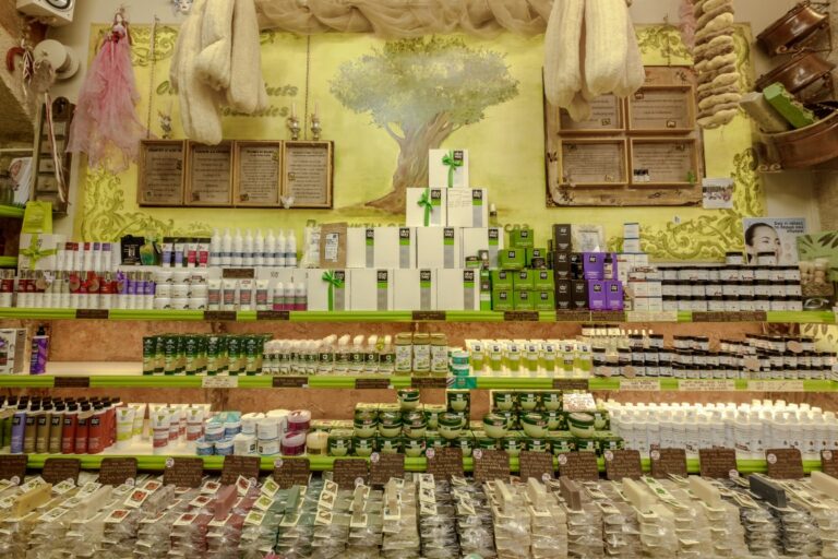 Greek natural products shop 10