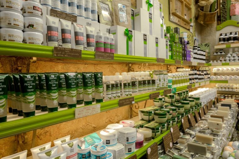 Greek natural products shop 14