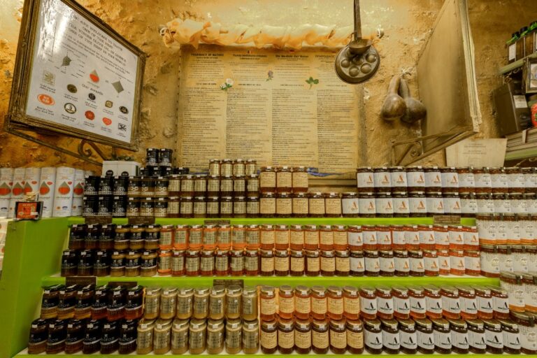 Greek natural products shop 16