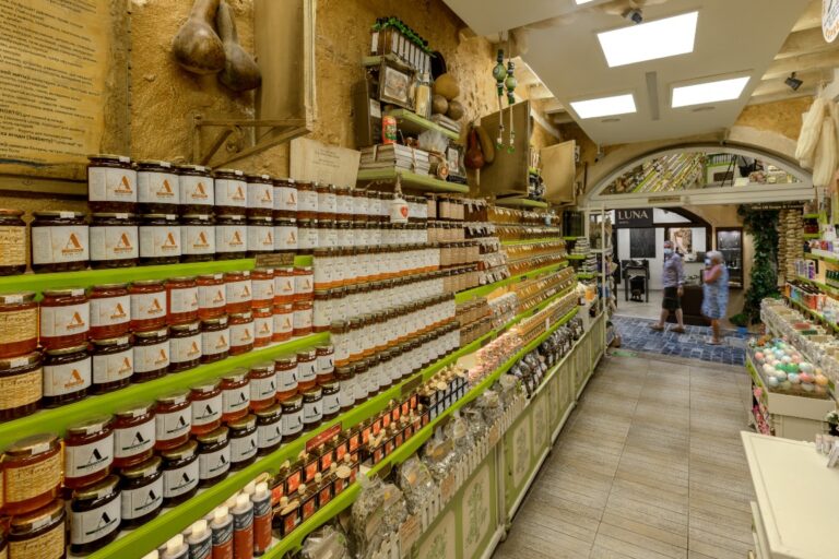 Greek natural products shop 17