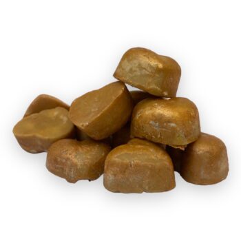 Soy wax heart melt with fragrance caramel
