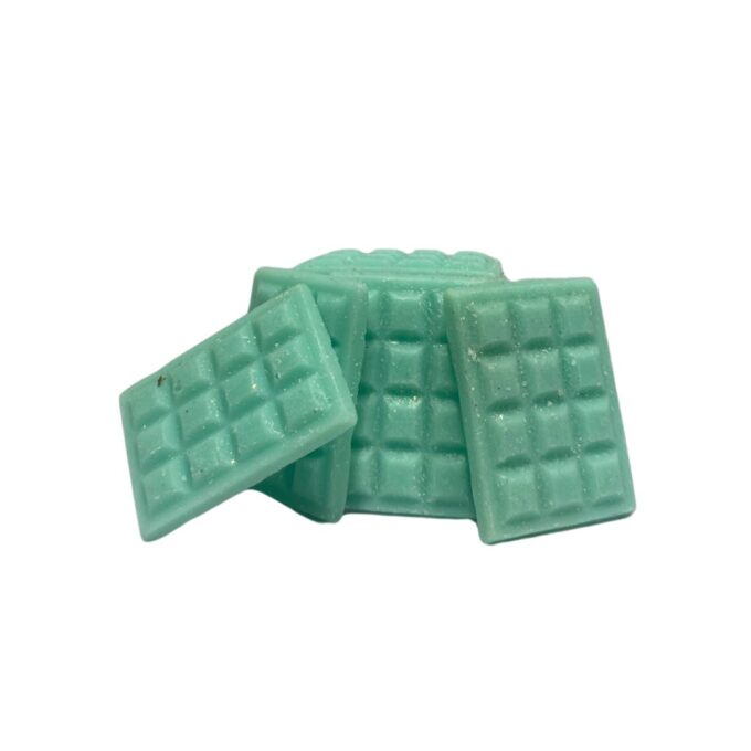 Soy wax chocolate bar melt with fragrance apple cinnamon